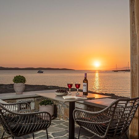 Porto Dema Luxury Suites Schinoussa Exterior photo