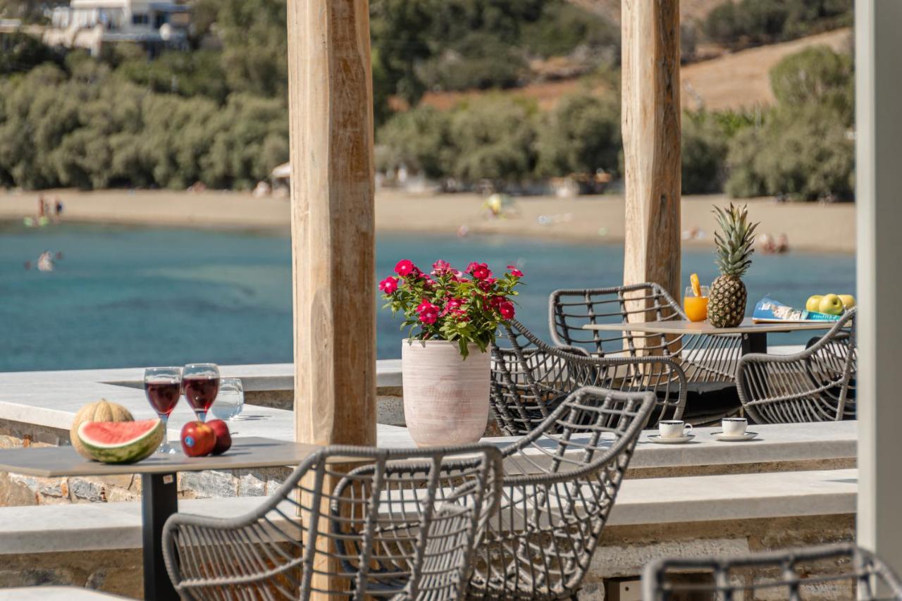 Porto Dema Luxury Suites Schinoussa Exterior photo