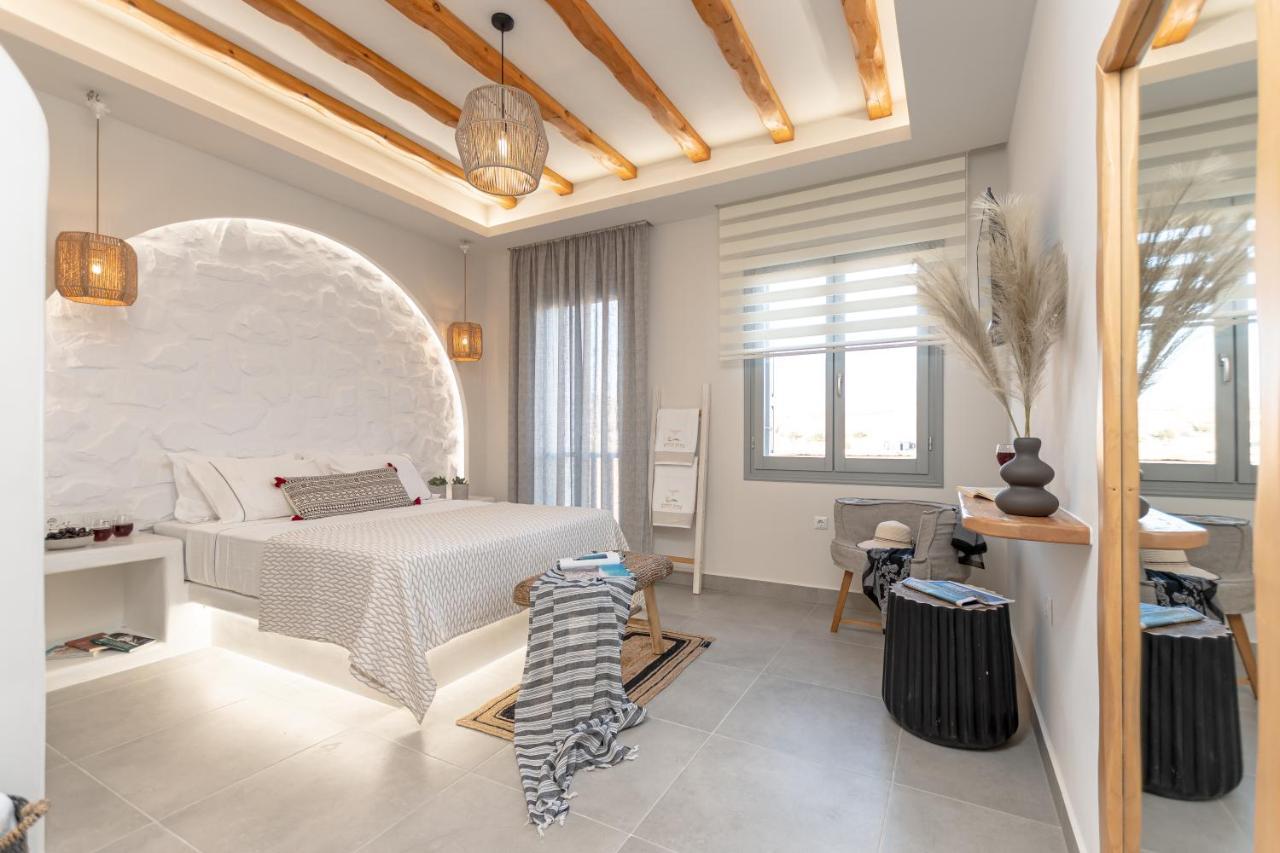Porto Dema Luxury Suites Schinoussa Exterior photo