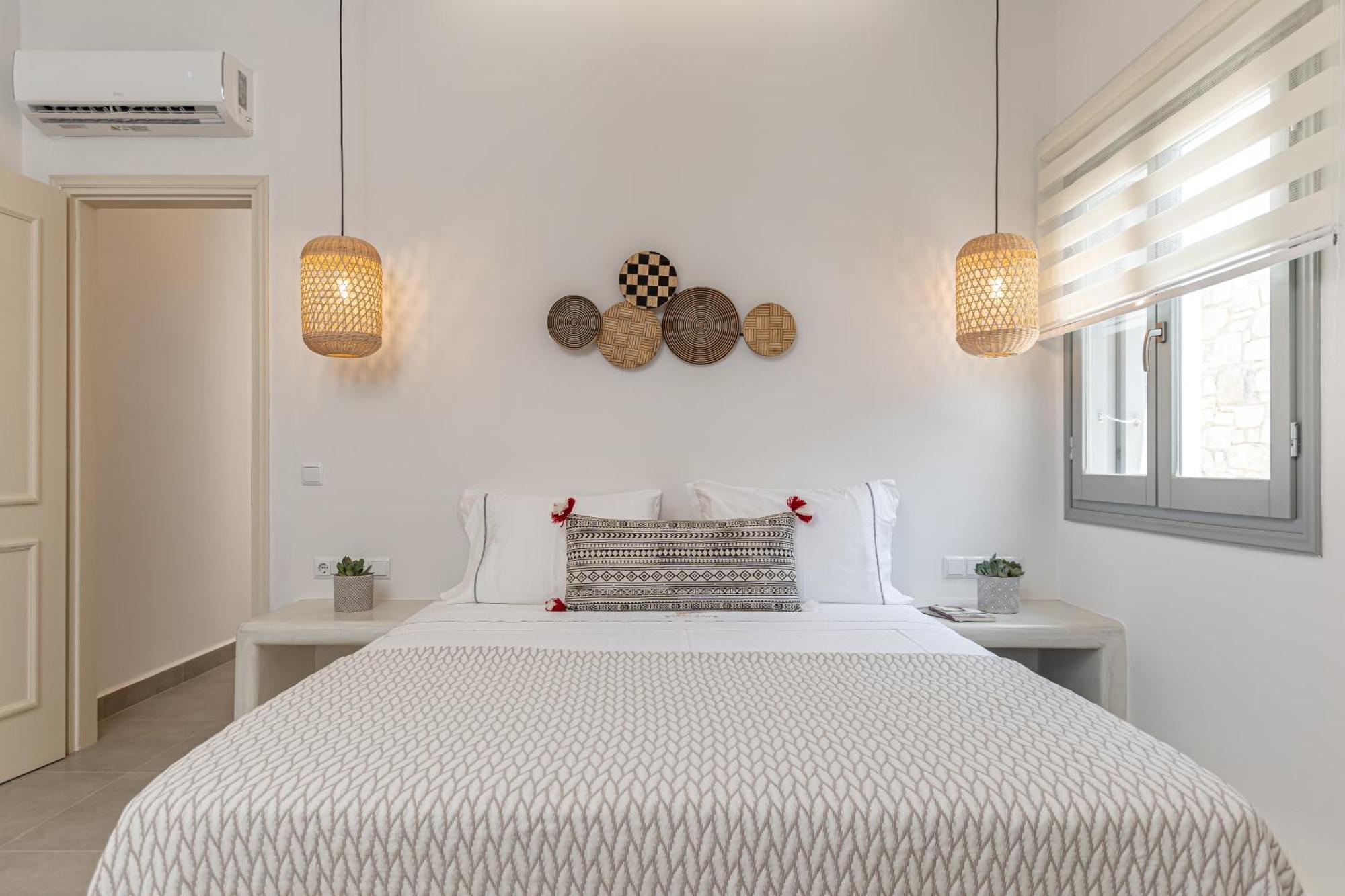 Porto Dema Luxury Suites Schinoussa Exterior photo