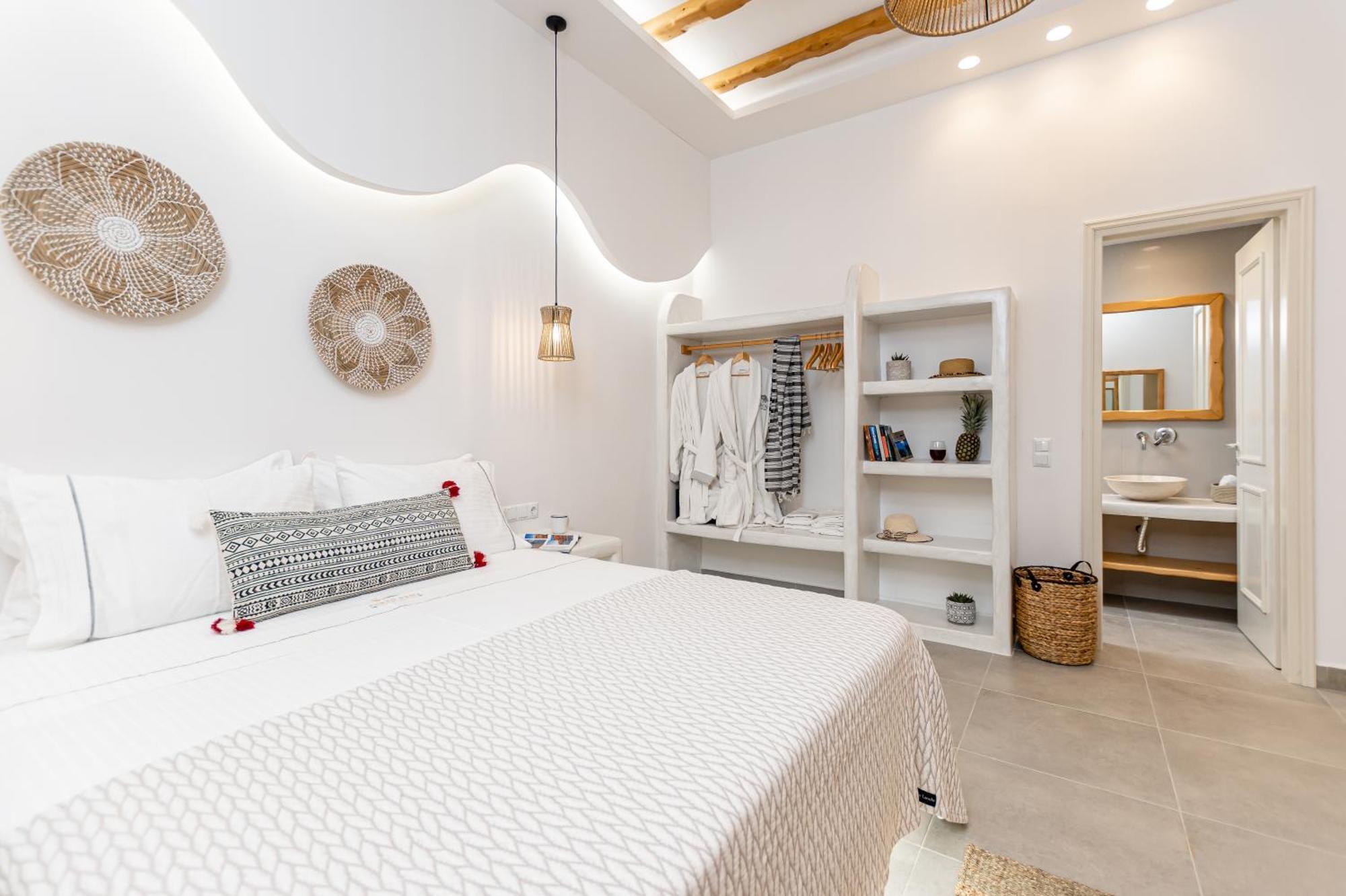 Porto Dema Luxury Suites Schinoussa Exterior photo