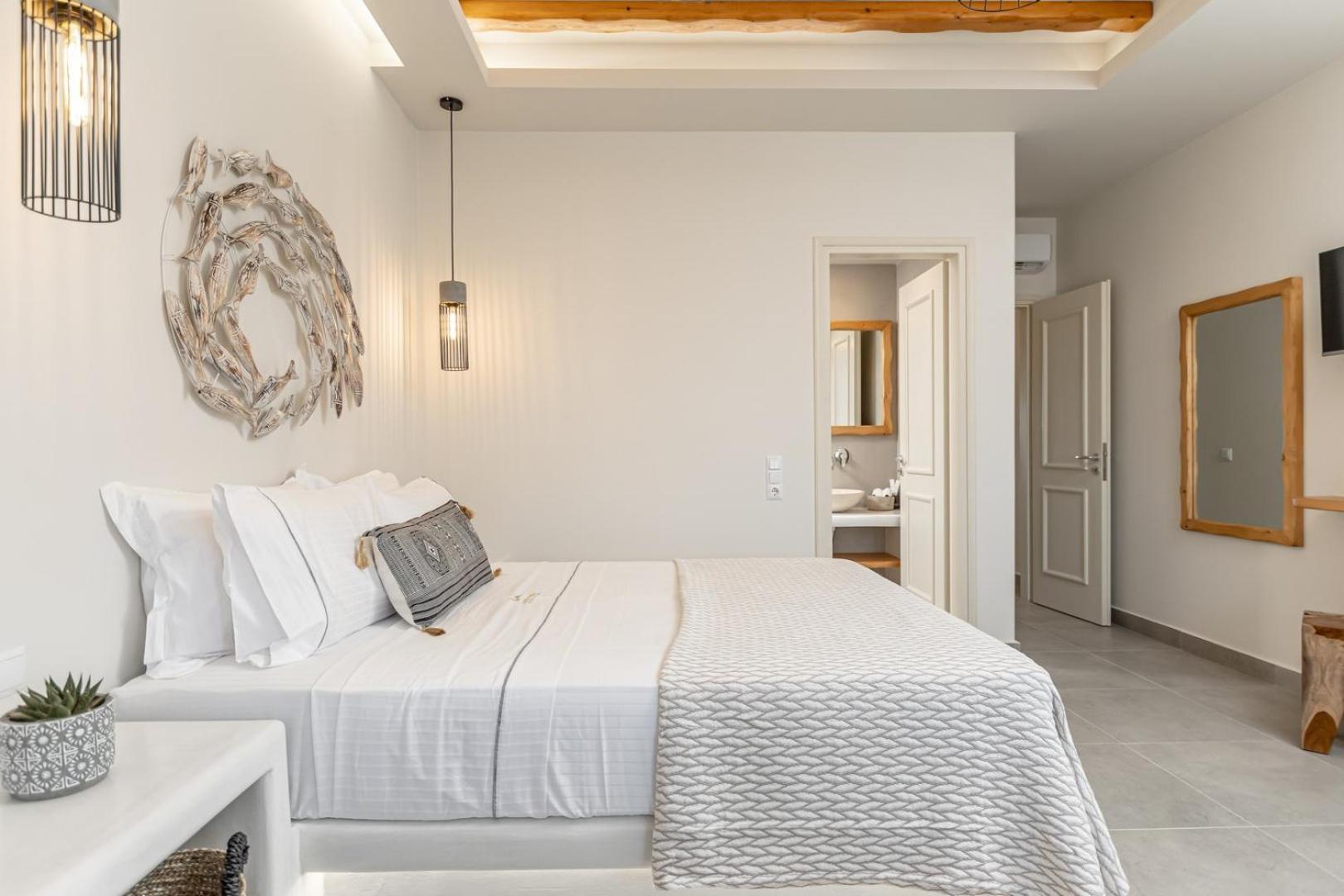 Porto Dema Luxury Suites Schinoussa Exterior photo